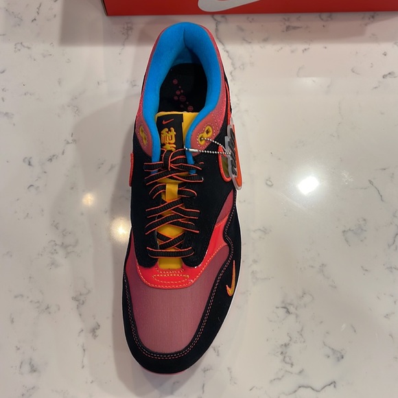 Nike Air Max 1 SE “NYC Chinatown”, mens size 10.5 - Picture 5 of 6